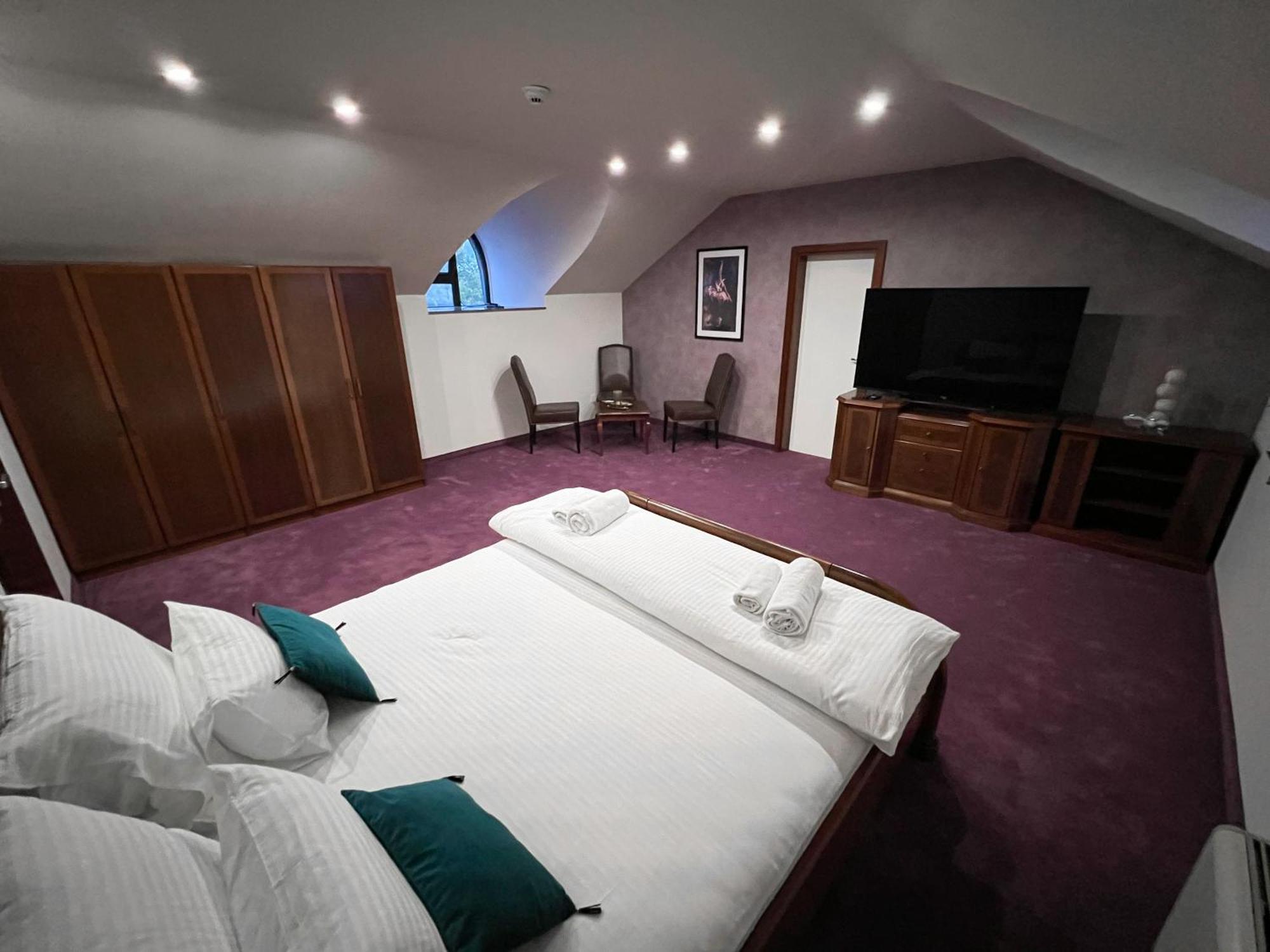 Hotel Laktaši Eksteriør billede