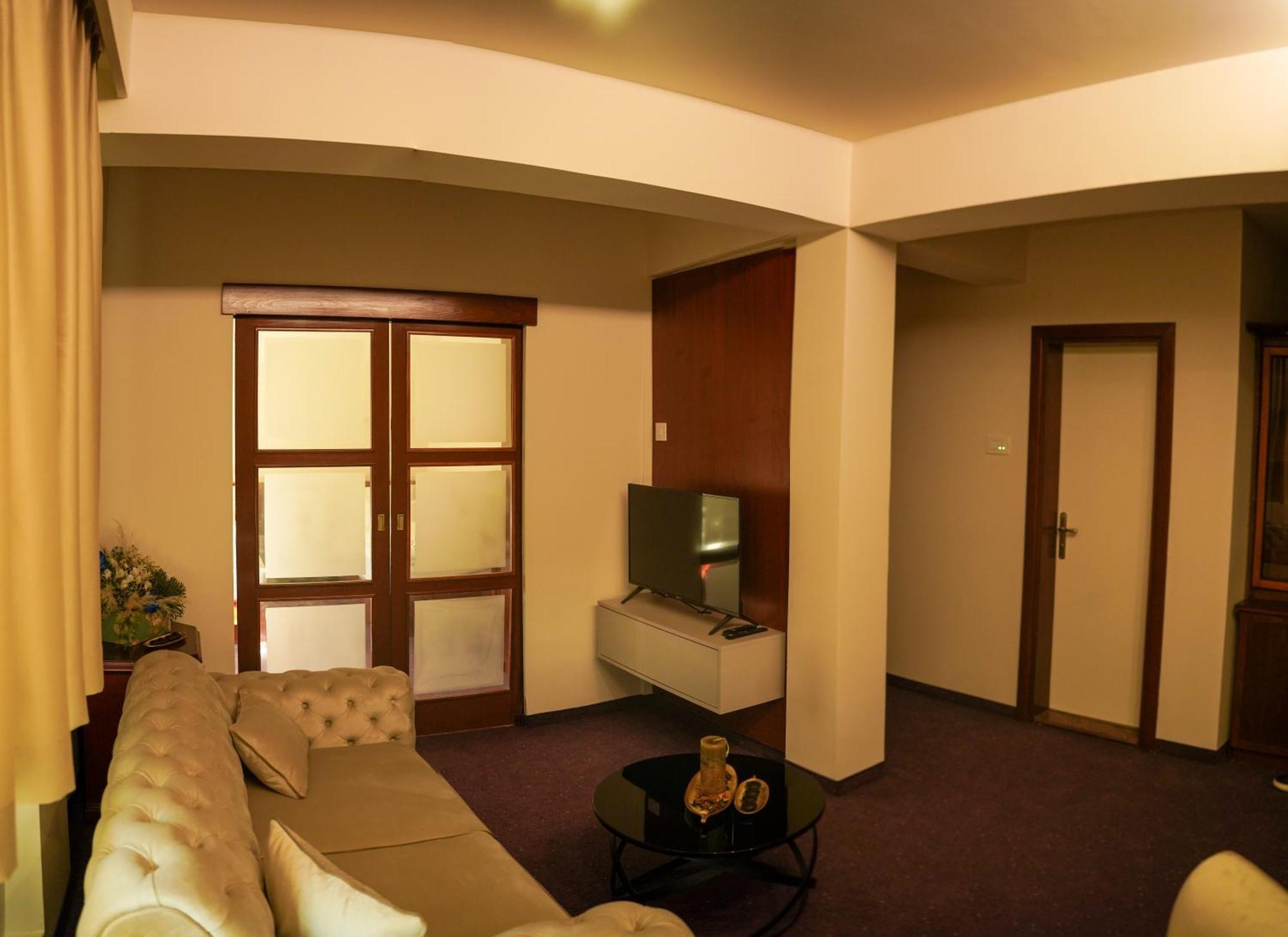 Hotel Laktaši Eksteriør billede