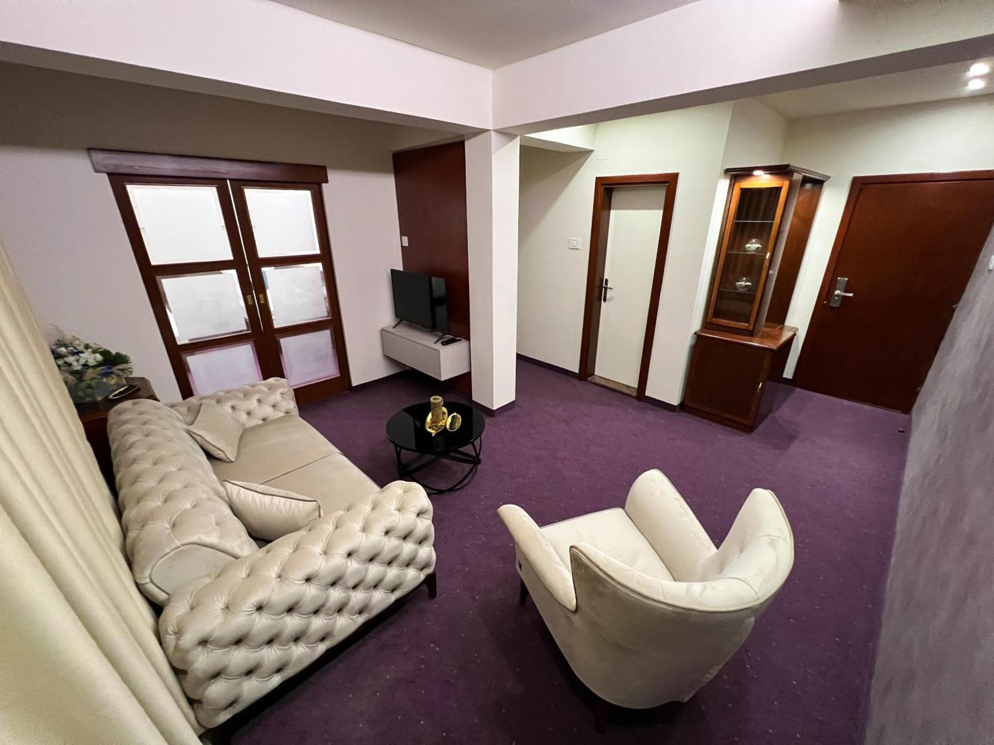 Hotel Laktaši Eksteriør billede